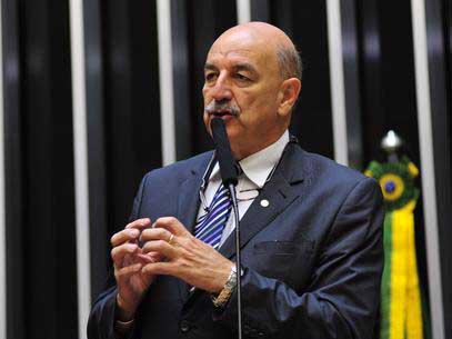Seguridade rejeita projeto que torna imprescritível ação de idoso contra a Previdência