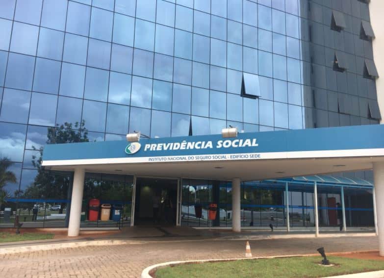 INSS divulga a retomada do cumprimento de exigência presencial