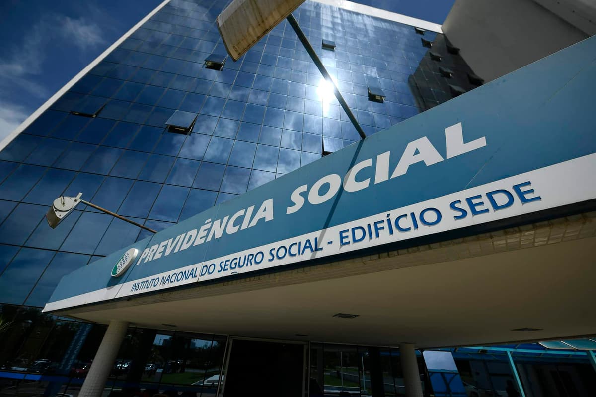 Beneficiário do INSS acumula aposentadoria com mandato eletivo