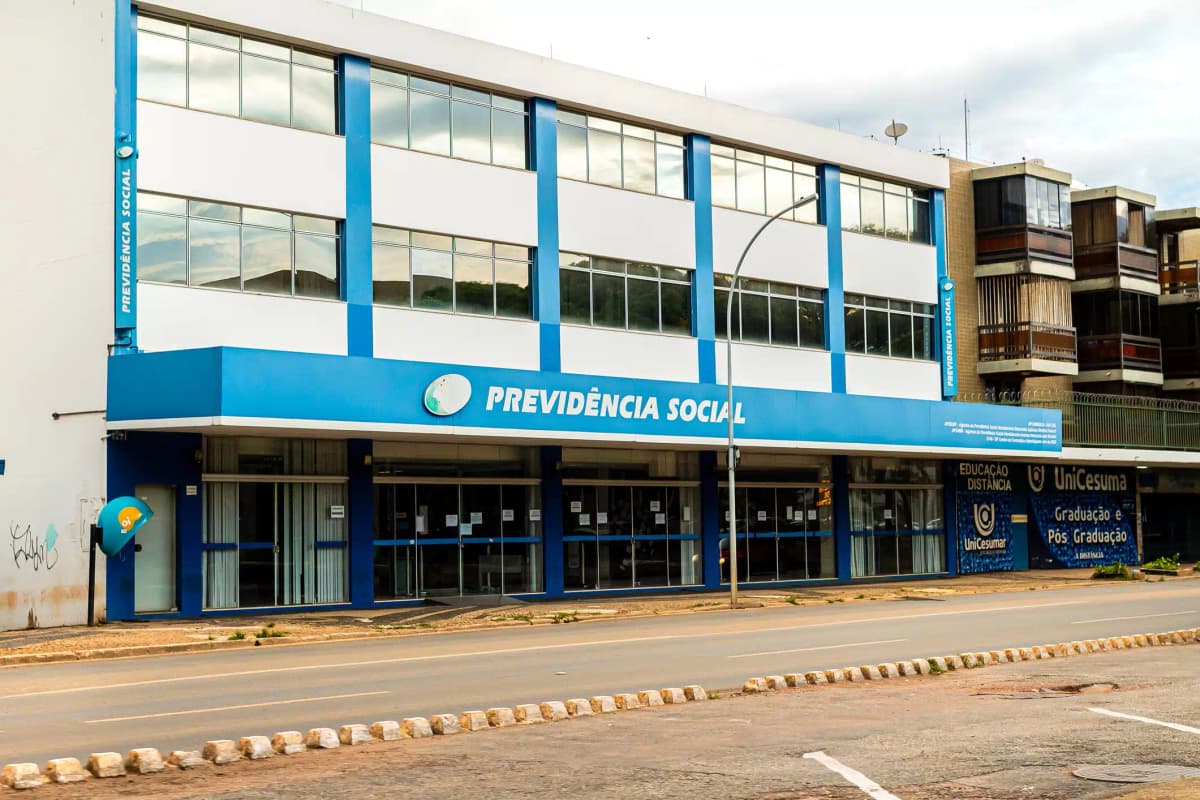 INSS tem prejuízo de quase R$ 1 milhão em fraudes; ex-servidora é condenada