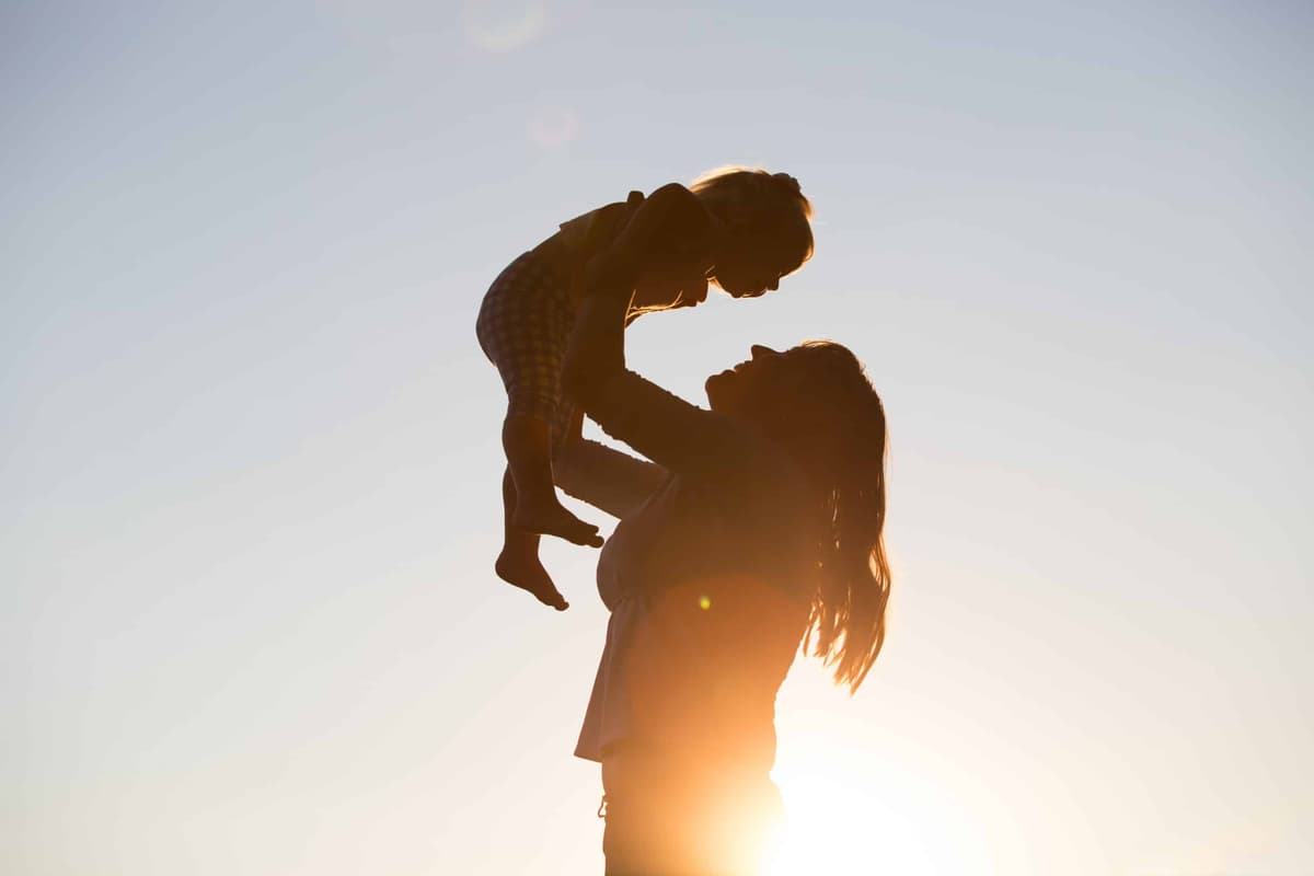 TRF1 mantém salário-maternidade sem exigência de carência à mulher